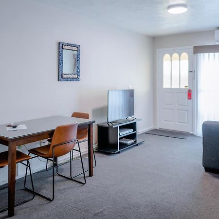 Merivale Court Motel Christchurch Buitenkant foto