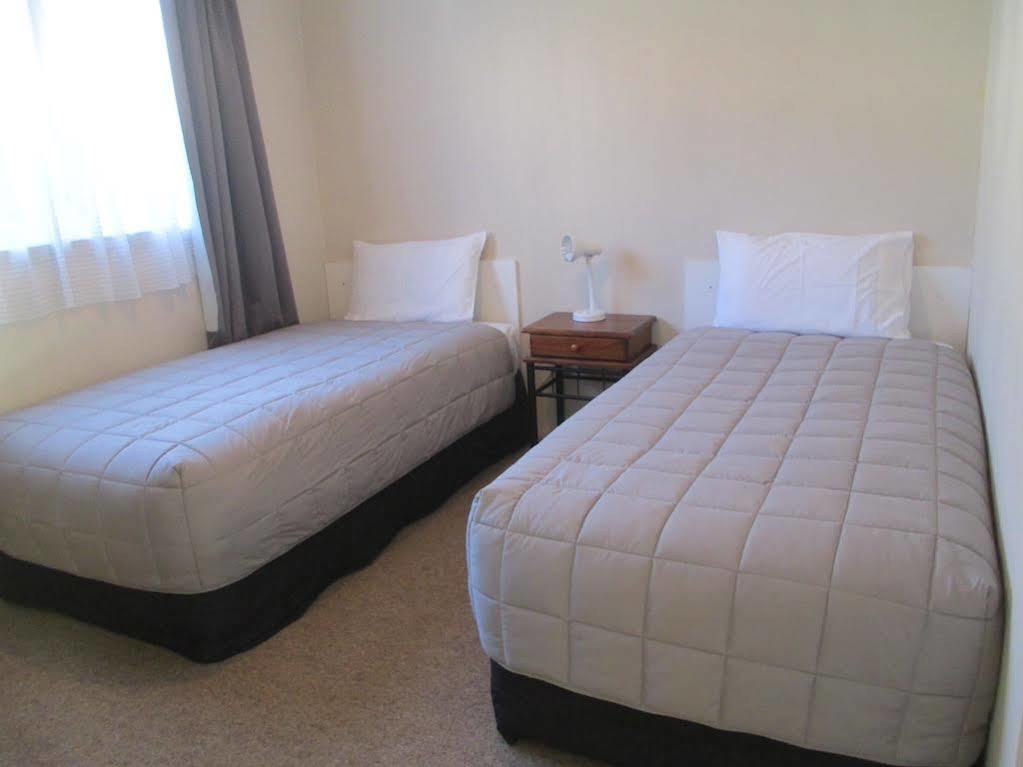 Merivale Court Motel Christchurch Buitenkant foto